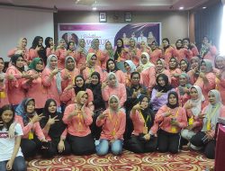 Melalui Pokir Dewan, Pelatihan Make Up Dari Aspirasi Masyarakat Kutim Sukses Digelar