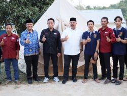 Peduli Pariwisata, Bupati Edi Damansyah Serahkan Bantuan Sepeda Lipat dan Tenda