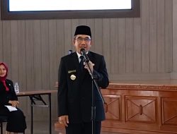 Bupati Kutim Hadiri dan Sematkan 563 PNS Kutim Tanda Kehormatan Satyalancana Karya Satya
