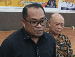 Wabup Kutim Kasmidi Bulang Mendorong Inisiatif Pembangunan Perpustakaan di Setiap Desa