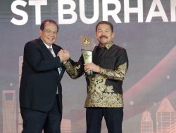 Jaksa Agung ST Burhanuddin Memperoleh Penghargaan “Person of The Year in Good Governance”