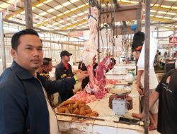 Jelang Ramadan 2024, Satgas Pangan Polres Kutim Sidak Pasar Induk Sangatta
