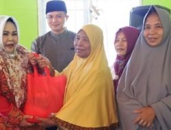 Aswaja Kukar Berbagi Paket Sembako Di Kecamatan Kota Bangun