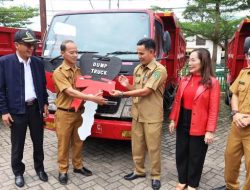 Pemkab Kukar Bakal Distribusikan Kendaraan Pengangkut Sampah Di 20 Kecamatan
