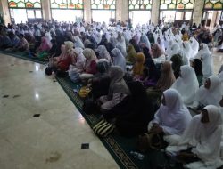 Calon Jamaah Haji Kukar Ikuti Bimbingan Manasik dari Kemenag Kukar