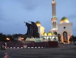 Misbachul Tegaskan Pengerjaan Tugu Masjid Agung Tupoksinya Ada di Bagian Umum