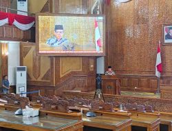 Pemkab Kutim Tanggapi Pandangan Umum Fraksi-fraksi DPRD Soal Raperda P-APBD 2025