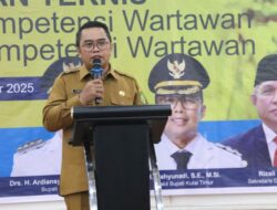 Wabup Mahyunadi Minta Wartawan Bukan Sekadar Pemburu Berita, tetapi Mendorong Kemajuan Bangsa