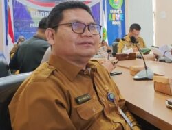 Pastikan Bansos Tepat Sasaran, Dinsos Kutim Lanjutkan Program Stiker Rumah Tangga Miskin