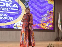 Meski Tampil Seorang Diri, Camat Sangatta Utara Raih Juara Penampilan Terbaik di Ajang Gemas Sanloka Wastra Kutim 2025