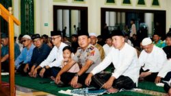 Kapolres Kutim Bersama Forkopimda Hadiri Peringatan Nuzulul Qur’an di Masjid Agung Al-Faruq