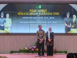 Tongkat Estafet Kajari Kutim Berganti, Reopan Saragih Serahkan Jabatan ke Tutuko Wahyu Minulyo